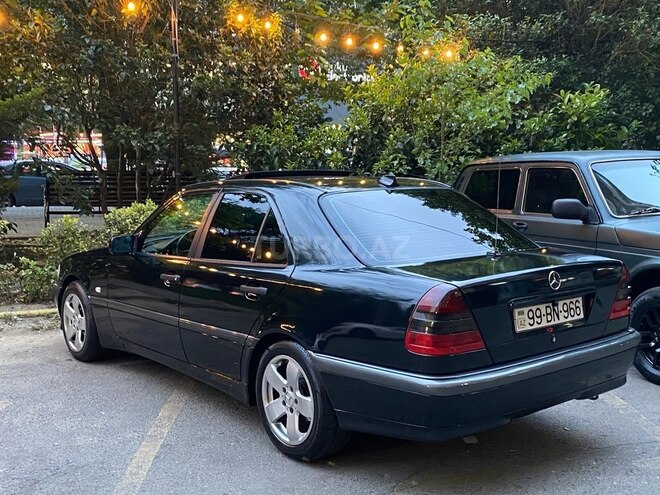 Mercedes C 180 1999, 294,000 km - 1.8 l - Bakı