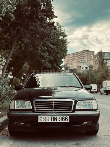 Mercedes C 180 1999, 294,000 km - 1.8 l - Bakı
