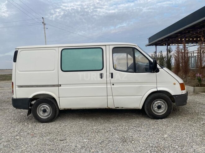 Ford Transit 1999, 320,000 km - 2.5 l - Hacıqabul