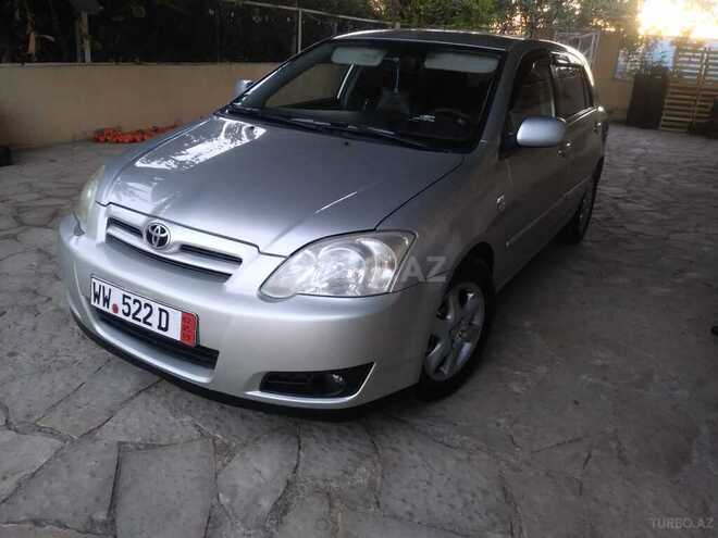 Toyota Corolla 2004, 260,000 km - 1.4 l - Bakı