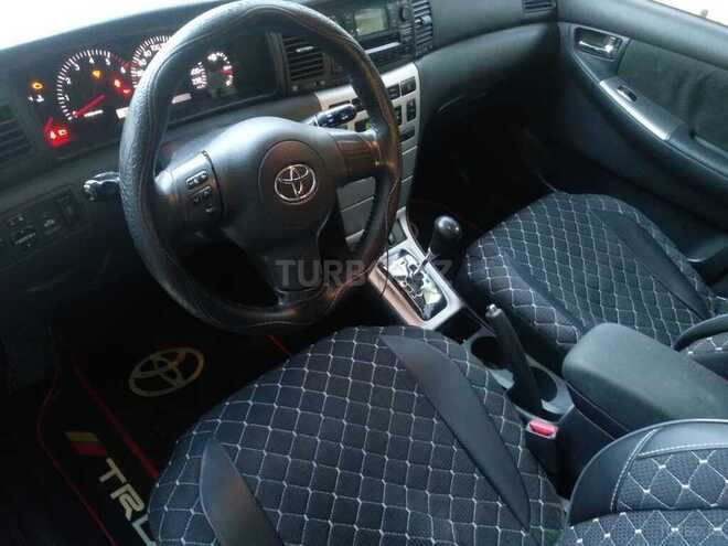Toyota Corolla 2004, 260,000 km - 1.4 l - Bakı
