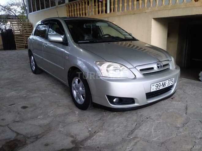 Toyota Corolla 2004, 260,000 km - 1.4 l - Bakı