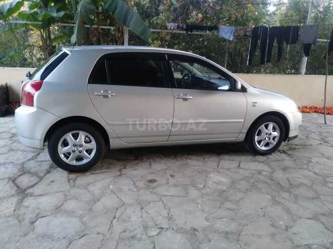 Toyota Corolla 2004, 260,000 km - 1.4 l - Bakı