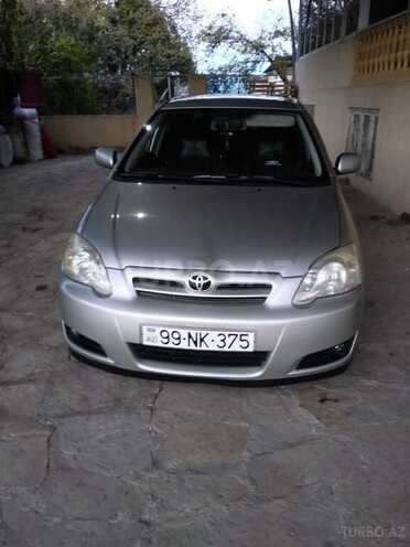 Toyota Corolla 2004, 260,000 km - 1.4 l - Bakı