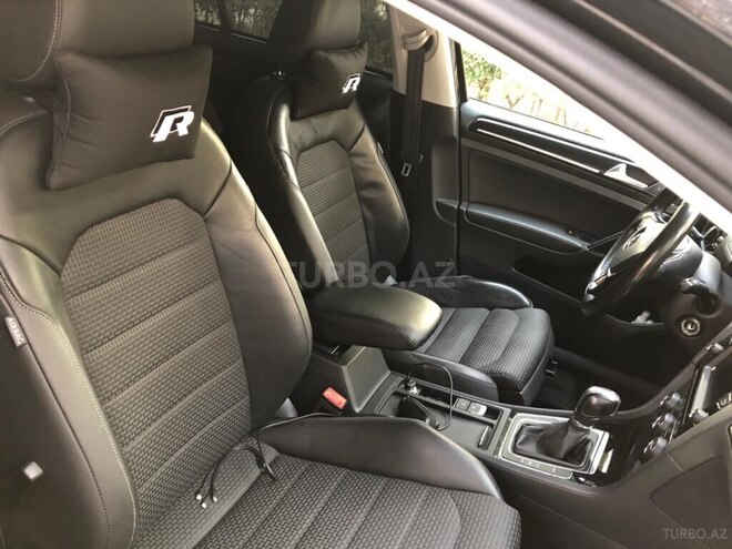 Volkswagen Golf 2014, 130,000 km - 1.4 л - Bakı