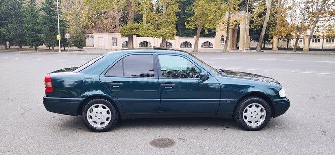 Mercedes C 180 1996, 266,000 km - 1.8 л - Mingəçevir