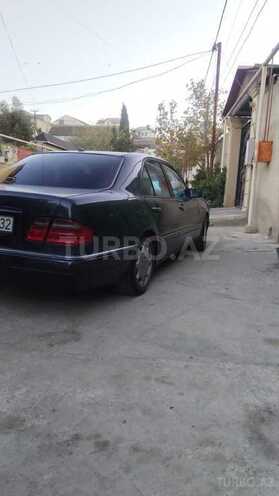 Mercedes E 280 1998, 220,000 km - 2.8 l - Bakı