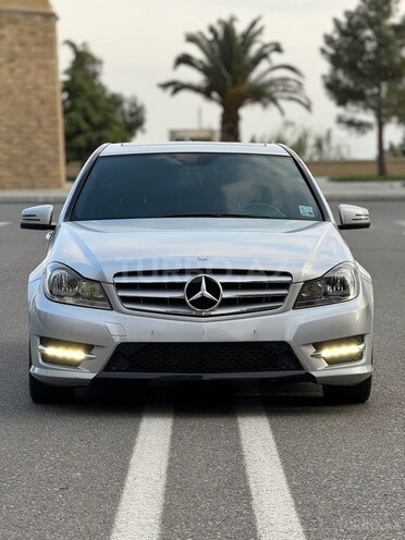 Mercedes C 250 2013, 265,542 km - 1.8 л - Bakı
