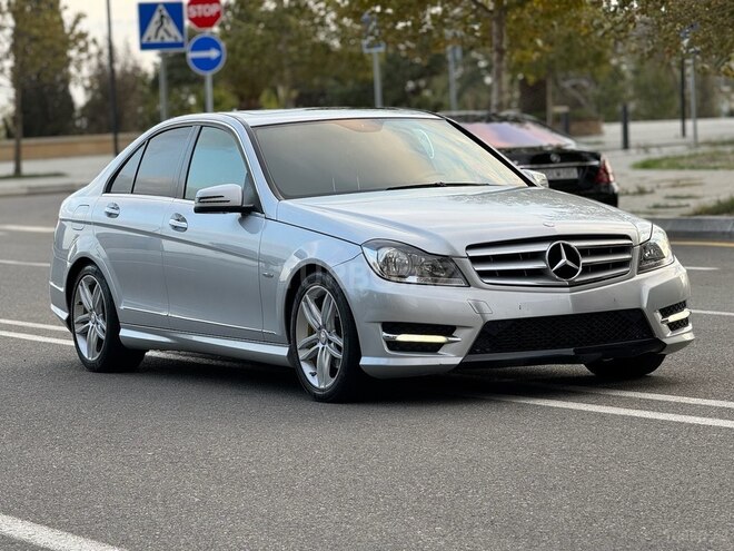 Mercedes C 250 2013, 265,542 km - 1.8 л - Bakı