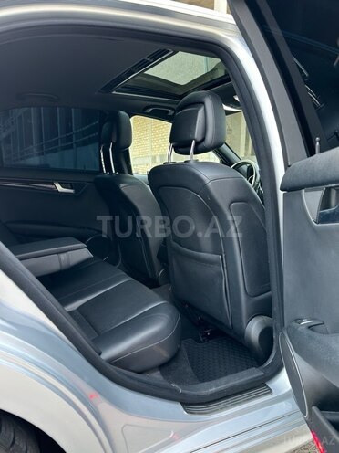 Mercedes C 250 2013, 265,542 km - 1.8 л - Bakı