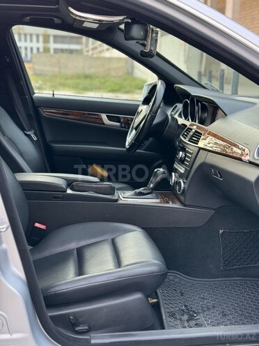 Mercedes C 250 2013, 265,542 km - 1.8 л - Bakı