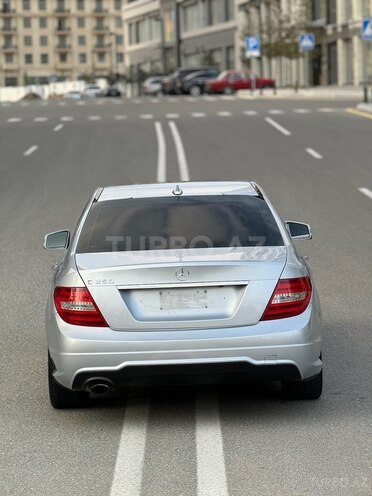 Mercedes C 250 2013, 265,542 km - 1.8 л - Bakı