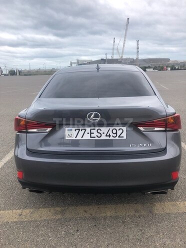 Lexus IS 200 2017, 64,300 km - 2.0 л - Bakı