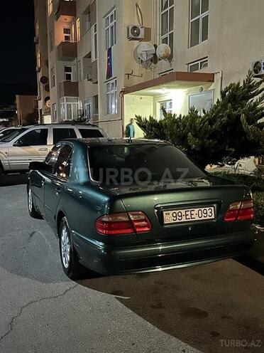 Mercedes E 220 2000, 280,000 km - 2.2 l - Bakı