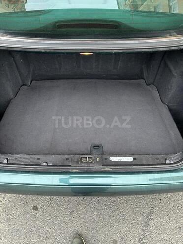 Mercedes E 220 2000, 280,000 km - 2.2 l - Bakı