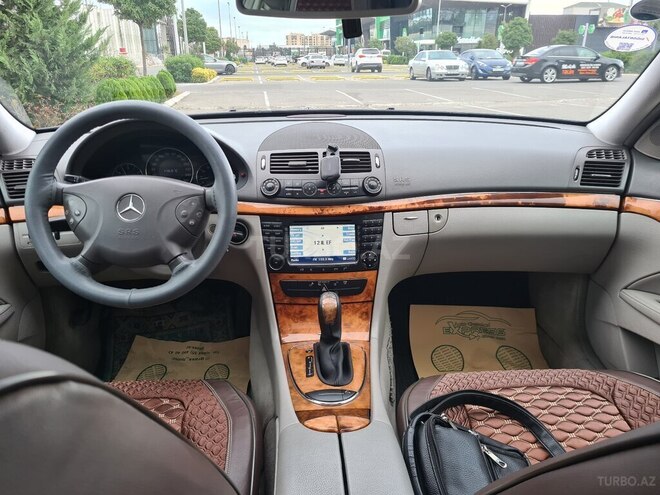 Mercedes E 280 2005, 251,000 km - 0.3 l - Bakı