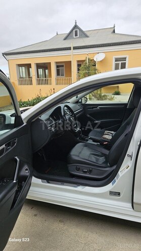 Volkswagen Passat 2016, 183,883 km - 1.8 л - Bakı