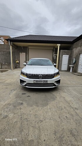 Volkswagen Passat 2016, 183,883 km - 1.8 л - Bakı