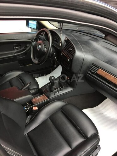 BMW 320 1997, 290,500 km - 2.0 л - Oğuz