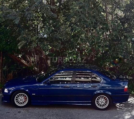 BMW 320 1997, 290,500 km - 2.0 л - Oğuz
