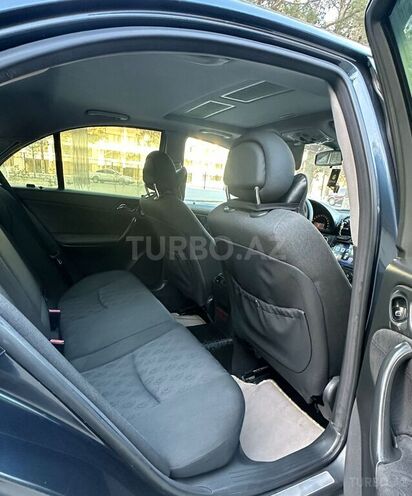 Mercedes C 180 2001, 380,000 km - 2.0 l - Bakı