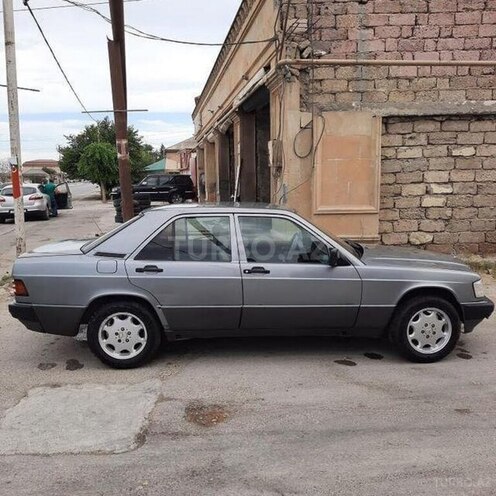 Mercedes 190 1991, 456,000 km - 2.0 l - İmişli