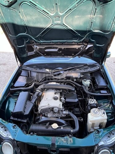 Mercedes E 200 1997, 451,023 km - 2.0 l - Quba
