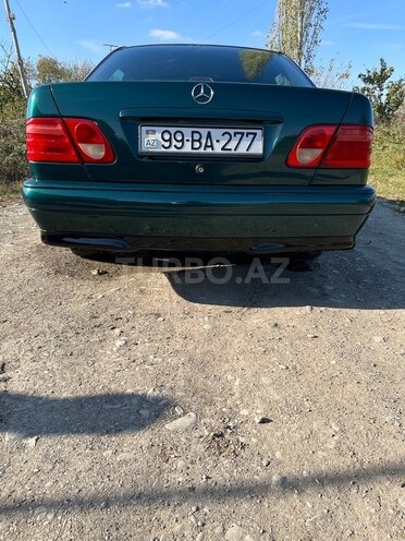 Mercedes E 200 1997, 451,023 km - 2.0 l - Quba