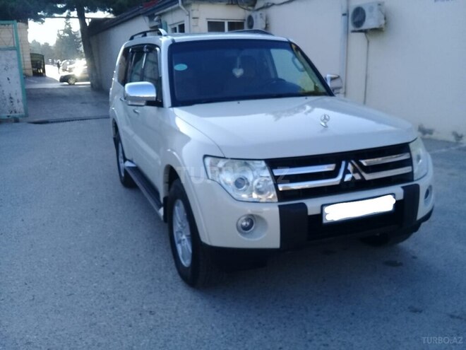 Mitsubishi Pajero 2007, 196,000 km - 3.0 l - Bakı