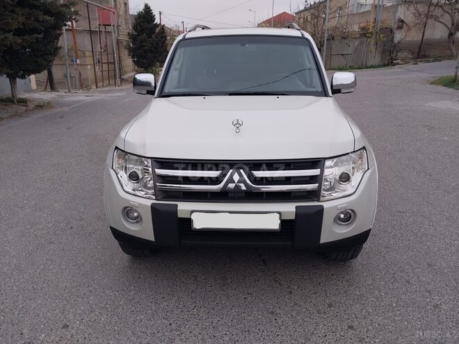 Mitsubishi Pajero 2007, 196,000 km - 3.0 l - Bakı