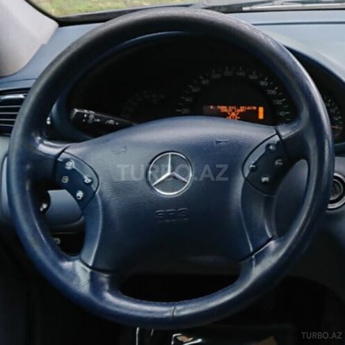 Mercedes C 240 2002, 304,000 km - 2.6 l - Bakı