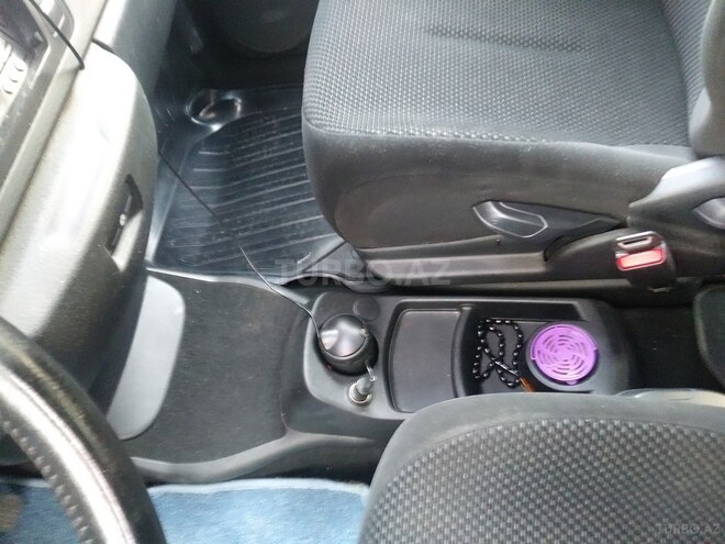 Citroen  2009, 214,000 km - 1.6 l - Masallı