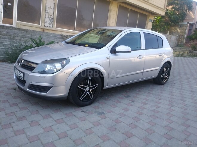 Opel Astra 2005, 205,000 km - 1.3 l - Culfa