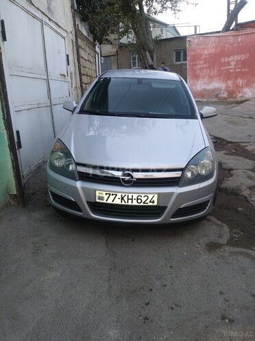 Opel Astra 2005, 205,000 km - 1.3 l - Culfa