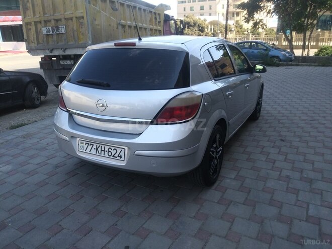Opel Astra 2005, 205,000 km - 1.3 l - Culfa