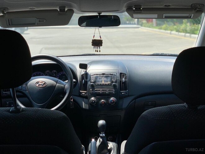Hyundai i30 2010, 230,000 km - 1.4 l - Gəncə