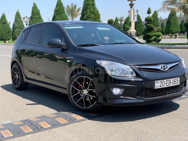 Hyundai i30 2010, 230,000 km - 1.4 l - Gəncə