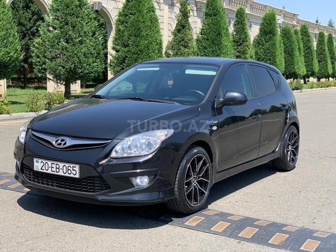 Hyundai i30 2010, 230,000 km - 1.4 l - Gəncə