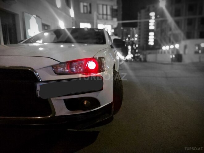 Mitsubishi Lancer 2010, 204,000 km - 2.0 l - Bakı