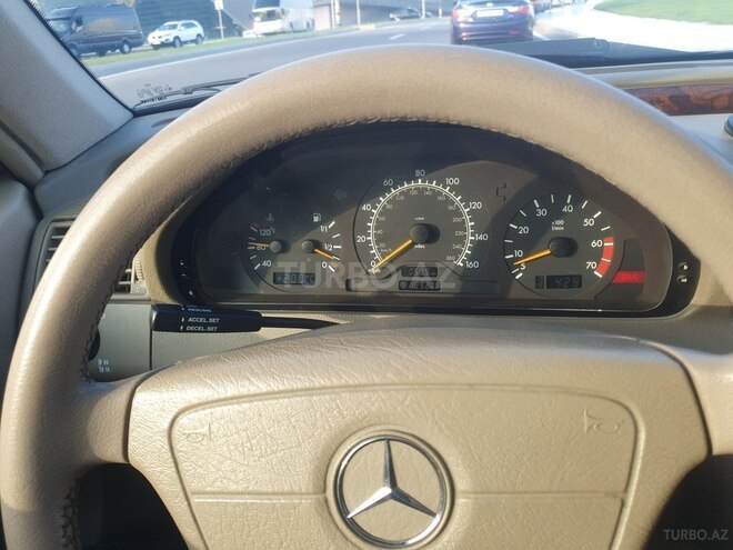 Mercedes C 230 2000, 304,166 km - 2.3 l - Bakı