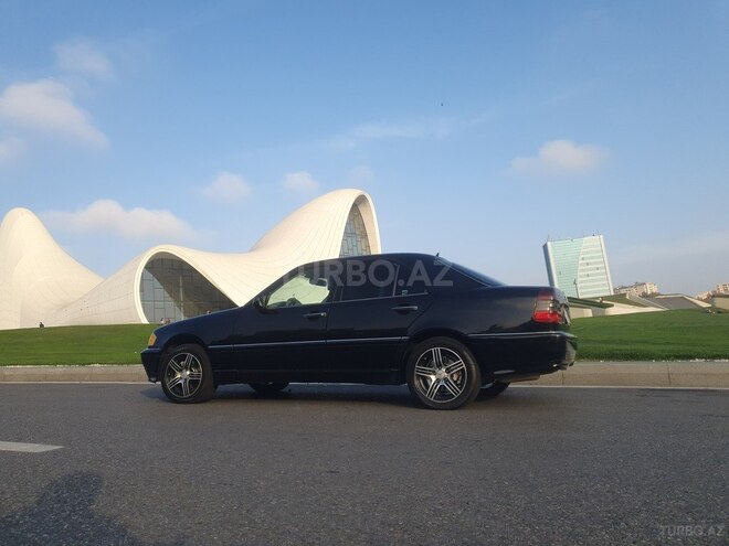Mercedes C 230 2000, 304,166 km - 2.3 l - Bakı