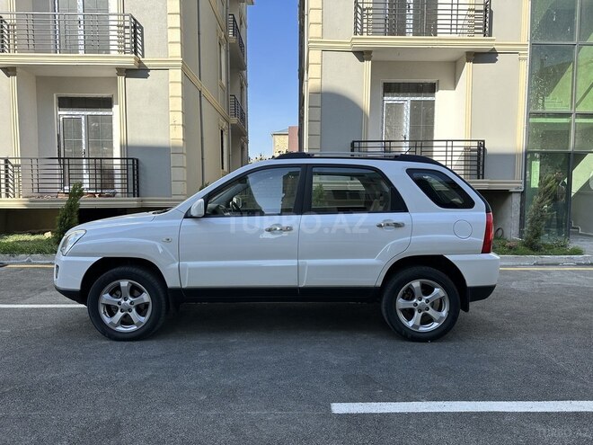 Kia Sportage 2010, 124,000 km - 2.0 l - Bakı