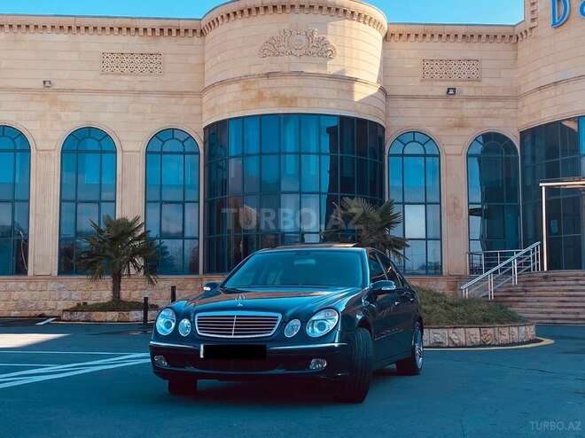 Mercedes E 240 2002, 255,000 km - 2.4 l - Bakı