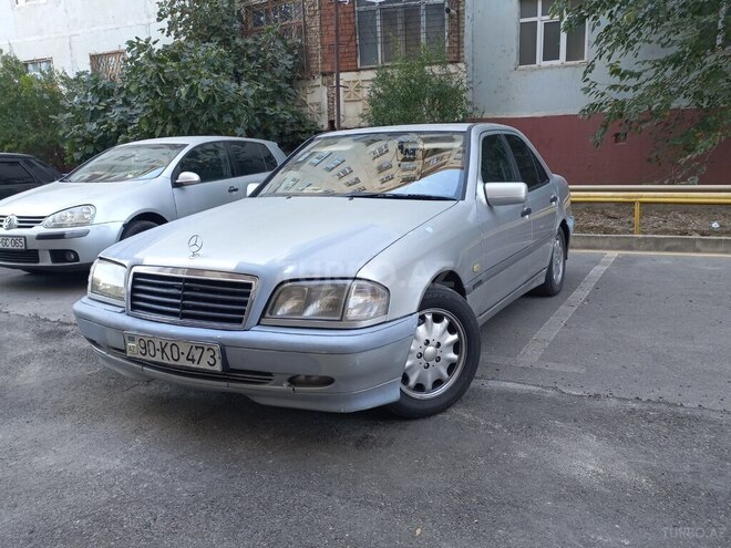 Mercedes C 220 1999, 593,384 km - 2.2 л - Sumqayıt