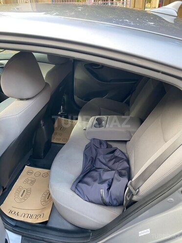 Hyundai Elantra 2013, 178,637 km - 1.8 l - Bakı