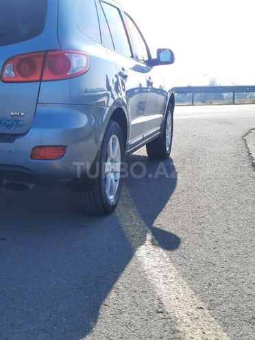 Hyundai Santa Fe 2008, 175,300 km - 2.0 l - Astara