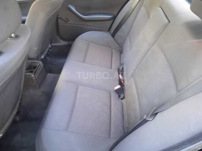 BMW 318 2003, 324,000 km - 2.0 l - Bakı