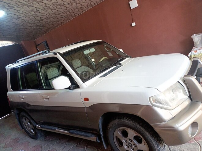 Mitsubishi Pajero io 1999, 184,225 km - 1.8 l - Sumqayıt
