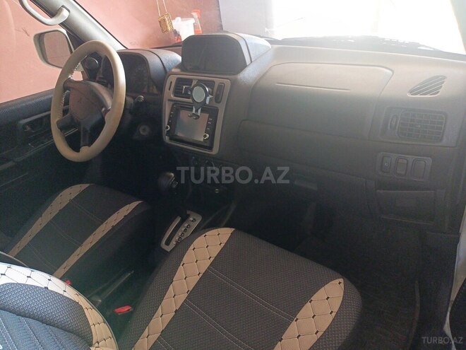 Mitsubishi Pajero io 1999, 184,225 km - 1.8 l - Sumqayıt