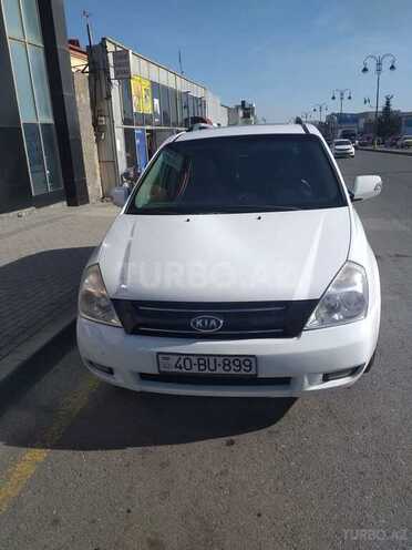 Kia Carnival 2012, 220,000 km - 2.7 l - Quba